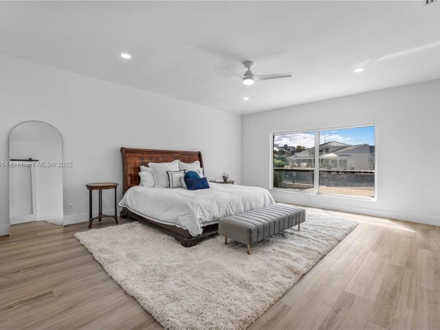 Продажа дома по адресу 872 NE 79 - фото 5862275