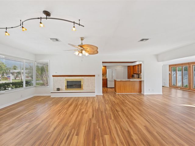 Продажа дома по адресу 2936 Coral Shores Dr - фото 5893805