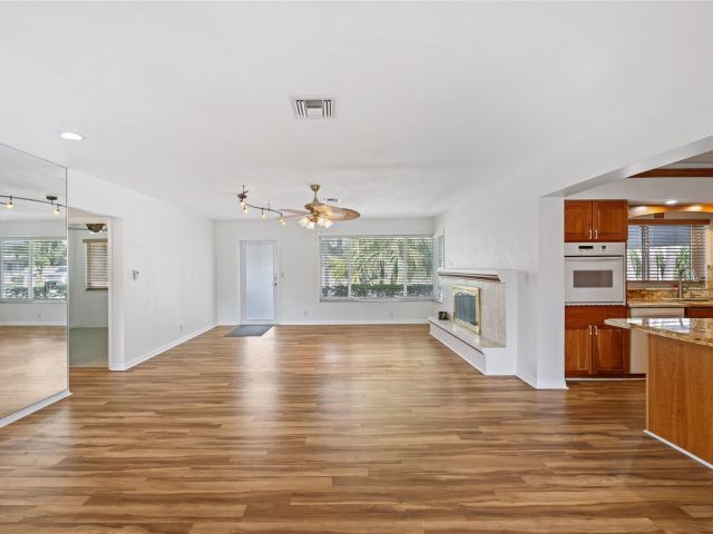 Продажа дома по адресу 2936 Coral Shores Dr - фото 5893806