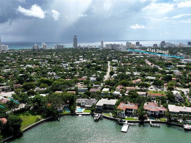 Продажа дома по адресу 4501 N Bay Rd - фото 5872643