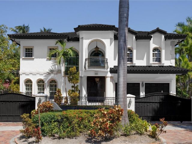 Продажа дома по адресу 4501 N Bay Rd - фото 5872653