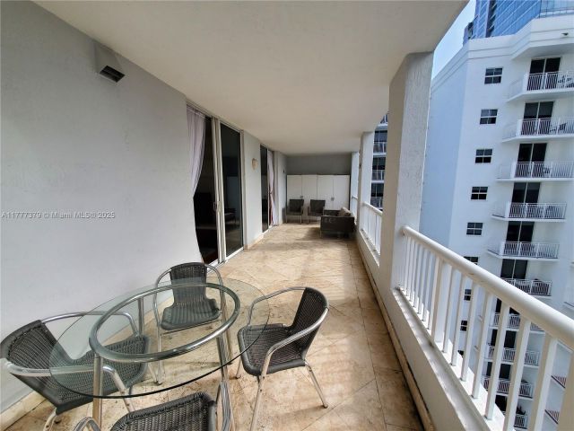 Продажа квартиры #2705 - фото 5916517