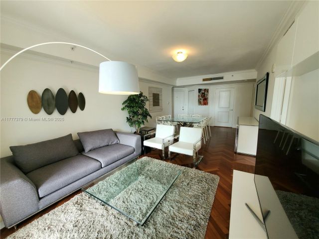 Продажа квартиры #2705 - фото 5916520