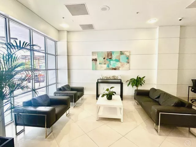 Продажа квартиры #1015 - фото 5926390