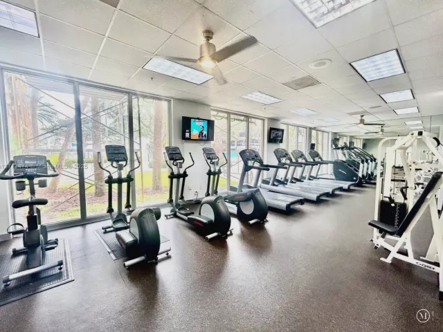 Продажа квартиры #1015 - фото 5926395