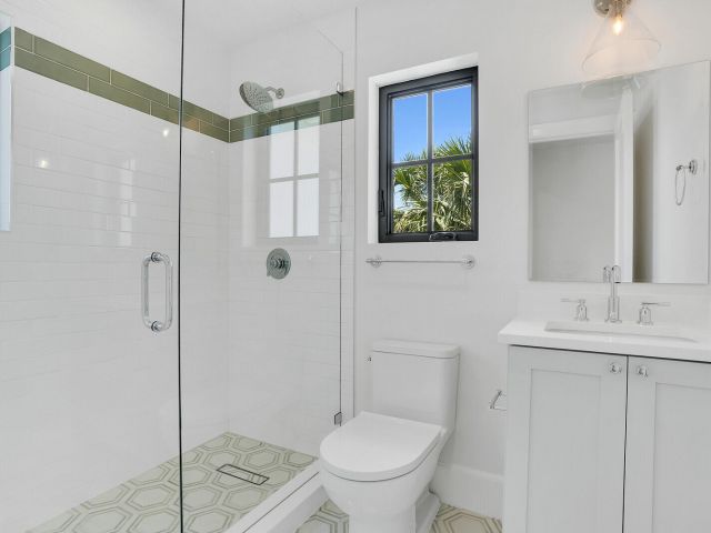 Продажа дома по адресу 3408 Washington Road - фото 6028612