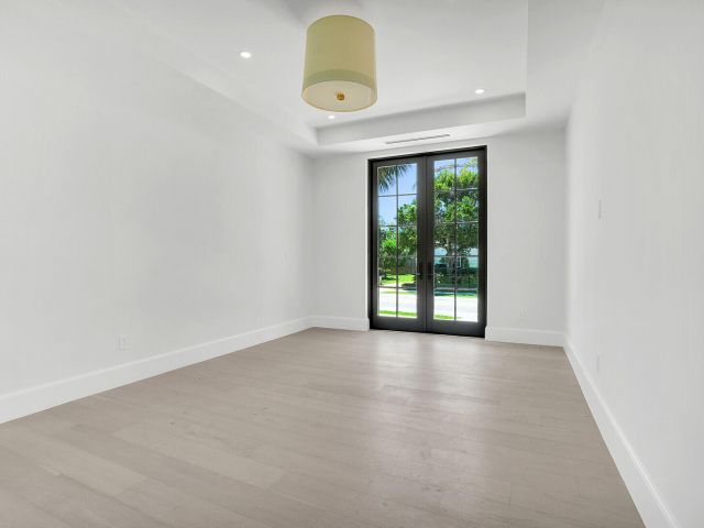 Продажа дома по адресу 3408 Washington Road - фото 6028616