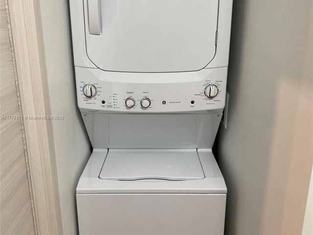 Продажа квартиры #5410 - фото 5917196