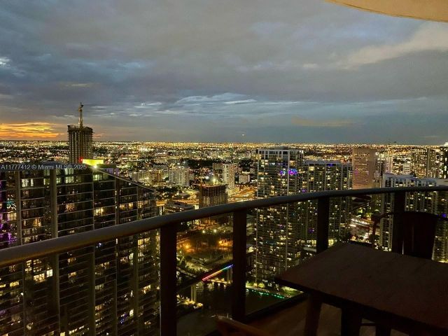 Продажа квартиры #5410 - фото 5917200