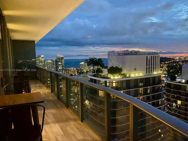 Продажа квартиры #5410 - фото 5917201