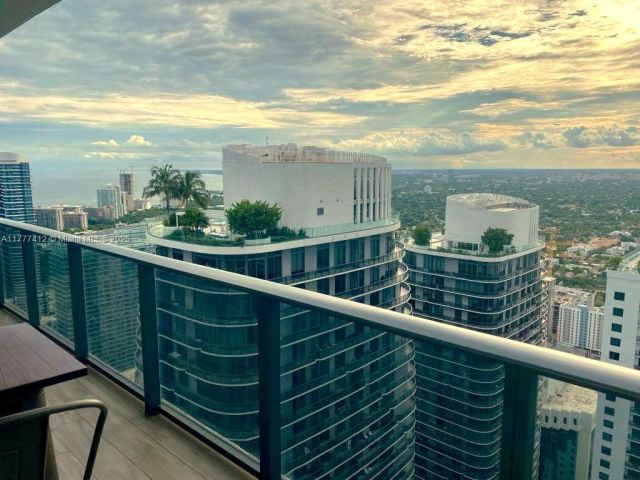 Продажа квартиры #5410 - фото 5917202