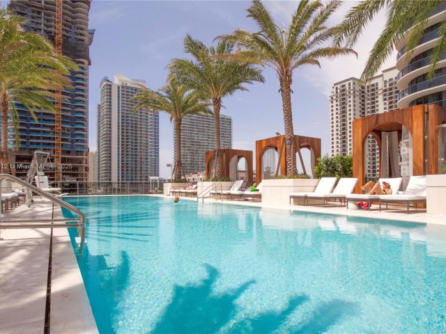 Продажа квартиры #5410 - фото 5917213