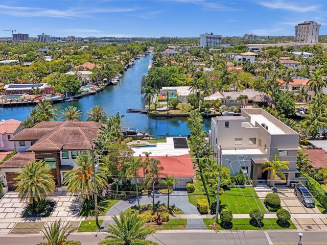 Продажа дома по адресу 12900 N Bayshore Dr - фото 5936233