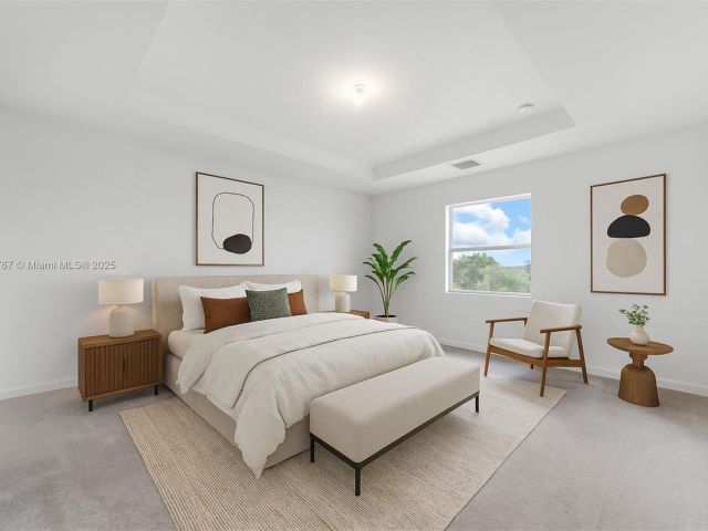 Дом в аренду по адресу 2700 SE 23 Ave - фото 6200710