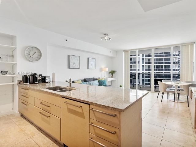 Продажа квартиры #2409 - фото 5899822