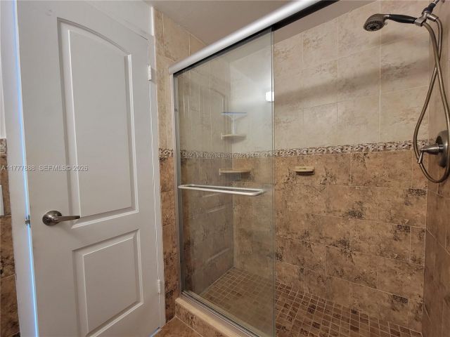 Квартира в аренду номер1011 - фото 7435625