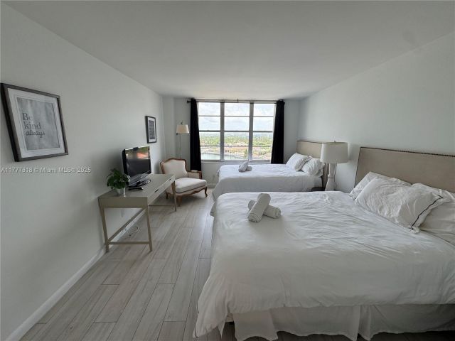 Квартира в аренду номер1206 - фото 6128144