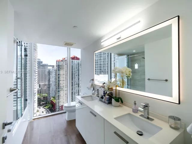 Продажа квартиры # - фото 7446602