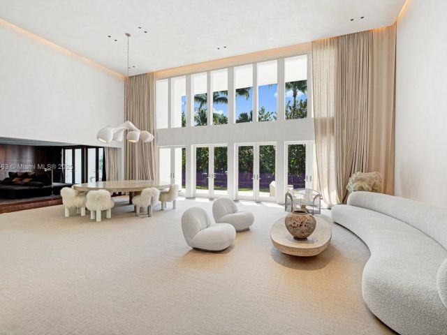 Продажа дома по адресу 1500 W 23rd St - фото 5872571