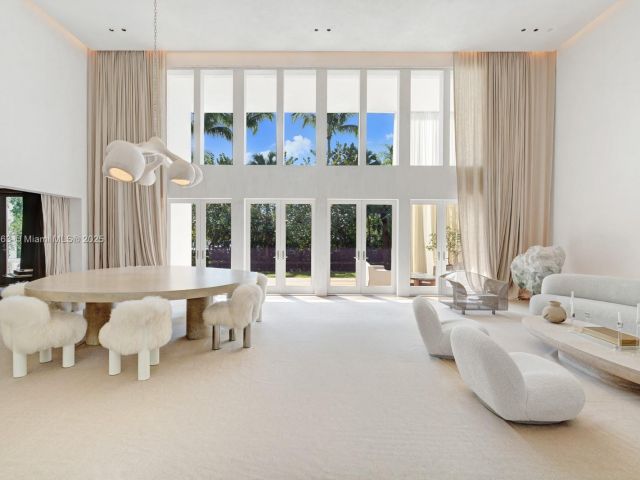 Продажа дома по адресу 1500 W 23rd St - фото 5872572