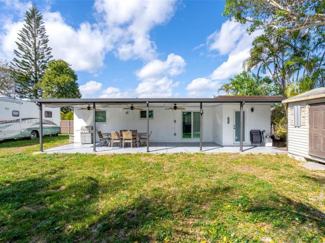 Продажа дома по адресу 14870 SW 297th St - фото 6256350