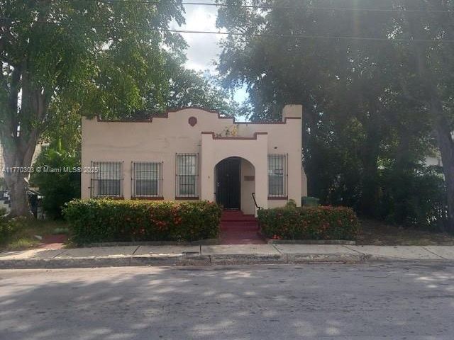 Продажа дома по адресу 1922 SW 3rd St - фото 6063552