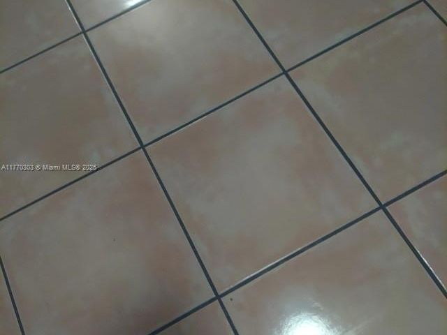 Продажа дома по адресу 1922 SW 3rd St - фото 6063557