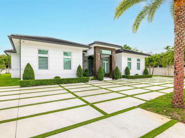 Продажа дома по адресу 5815 SW 107th Pl - фото 6072332