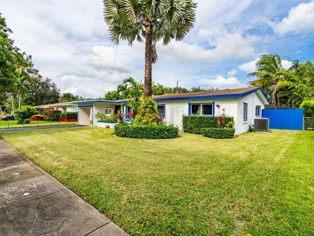 Продажа дома по адресу 315 S 57th Ave - фото 5938370