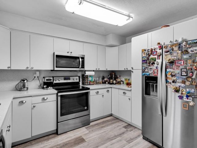 Продажа дома по адресу 315 S 57th Ave - фото 5938371