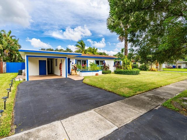 Продажа дома по адресу 315 S 57th Ave - фото 5938379