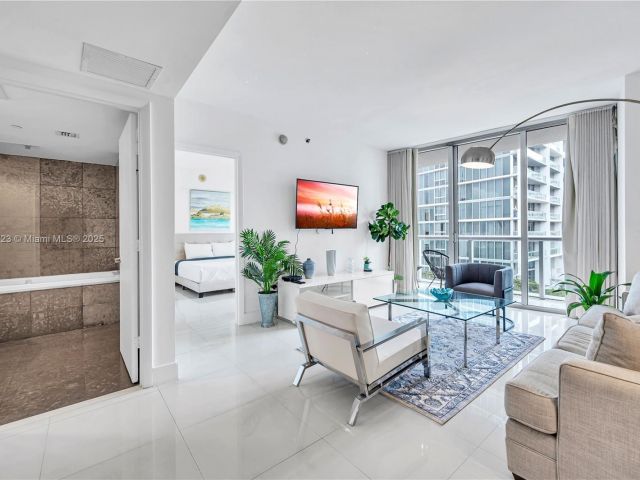 Продажа квартиры #1711 - фото 5915164