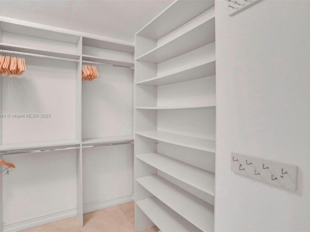 Продажа квартиры #503 - фото 5923609