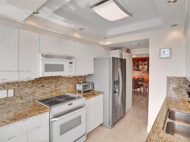 Продажа квартиры #503 - фото 5923613