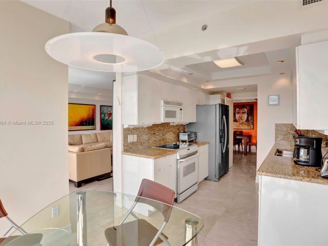 Продажа квартиры #503 - фото 5923615