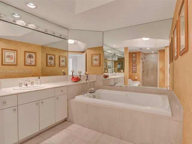 Продажа квартиры #503 - фото 5923616