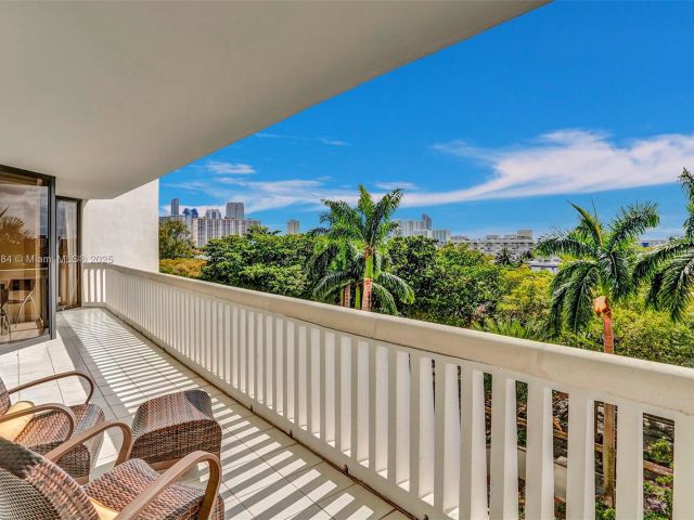 Продажа квартиры #503 - фото 5923624