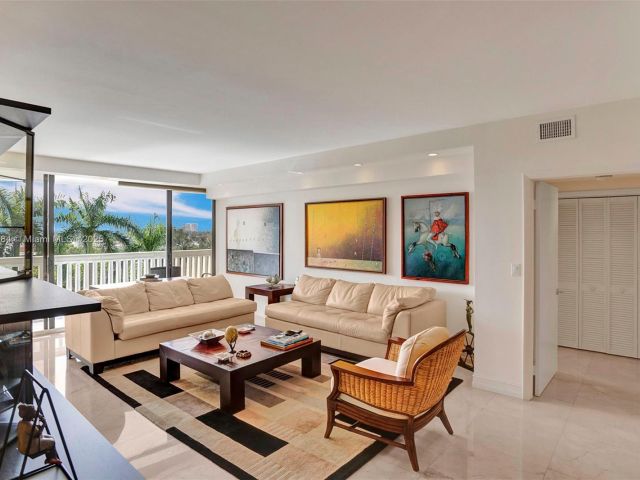 Продажа квартиры #503 - фото 5923625