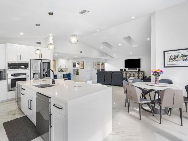 Продажа дома по адресу 11158 Highland Circle - фото 5941965