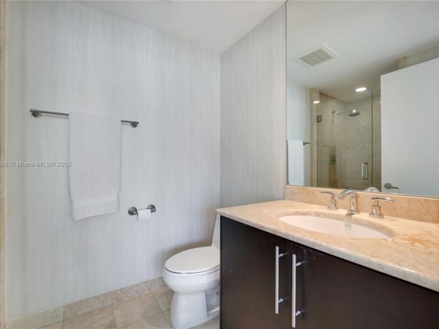 Продажа квартиры #2605 - фото 5915918