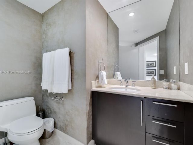 Продажа квартиры #2605 - фото 5915921