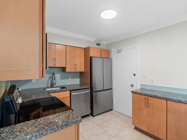 Квартира в аренду номер701 - фото 5906859