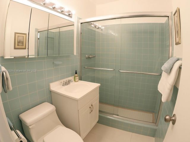 Продажа дома по адресу 2715 Galiano St - фото 5889355