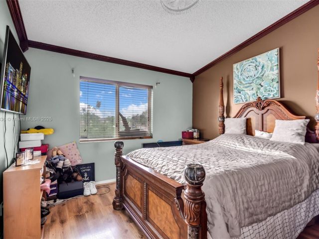 Продажа дома по адресу 20857 NW 4th St 20869 - фото 5881942