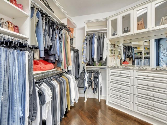 Дом в аренду по адресу 857 Havana Drive - фото 6378271