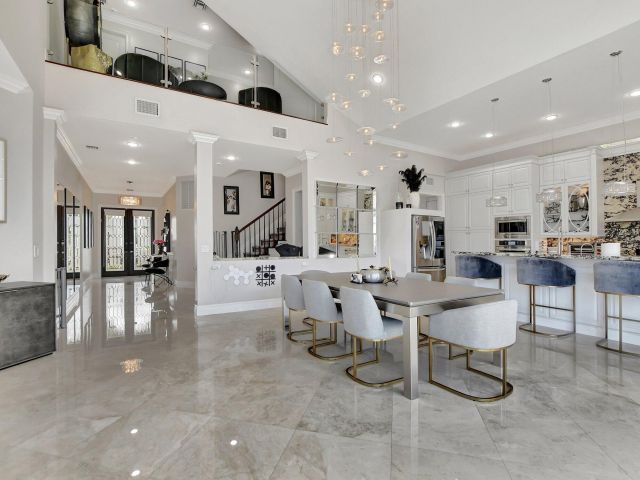 Дом в аренду по адресу 857 Havana Drive - фото 6378283