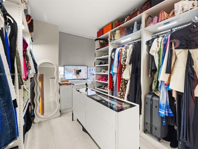 Продажа квартиры #1019 - фото 5907405