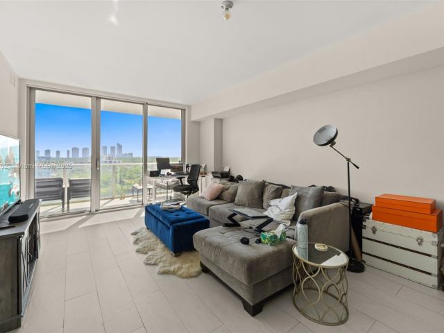 Продажа квартиры #1019 - фото 5907413