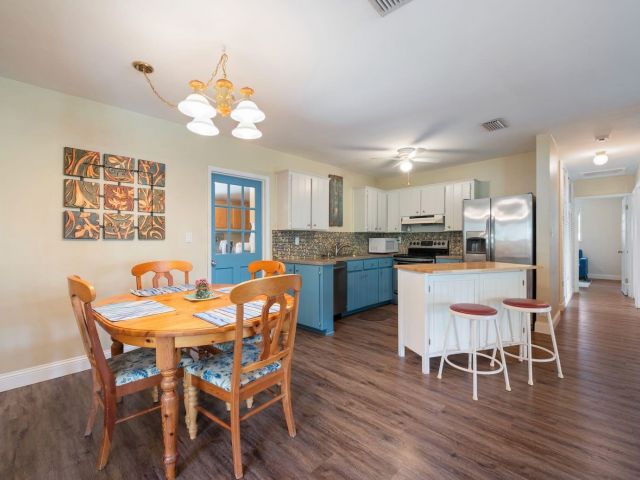 Продажа дома по адресу 2113 NE 29th Ct - фото 5984962