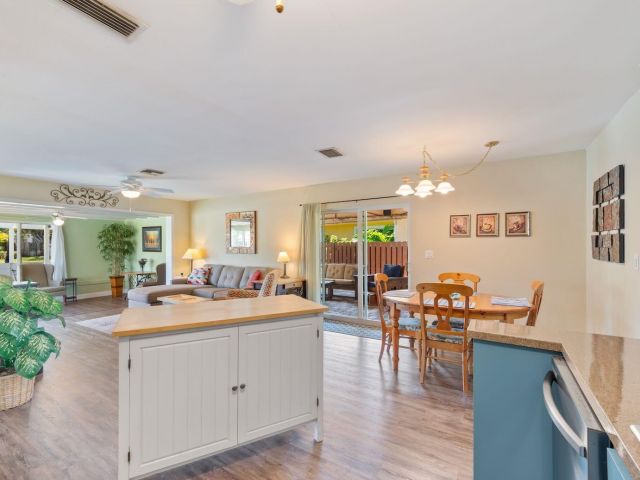 Продажа дома по адресу 2113 NE 29th Ct - фото 5984965